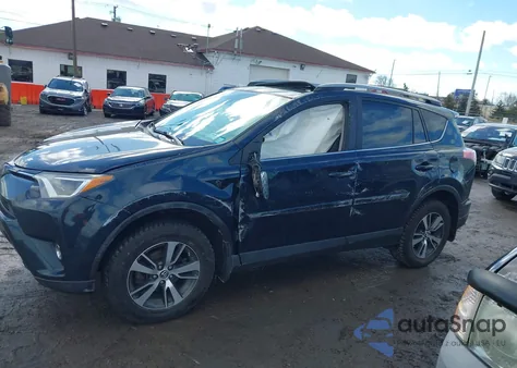 2018 Toyota Rav4 Xle из США, поврежденный, VIN 2T3RFREVXJW782772